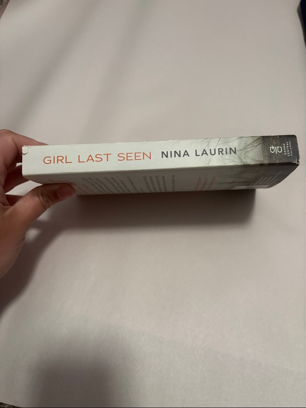 Girl Last Seen by Nina Laurin - Picture 2 of 4